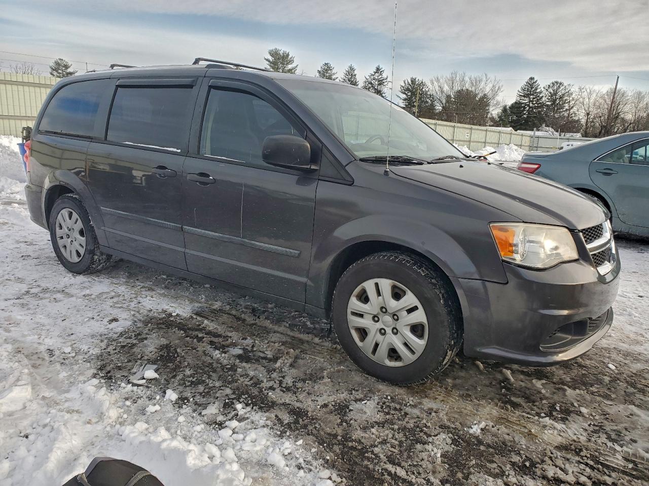 2015 DODGE GRAND CARAVAN SE photo 7