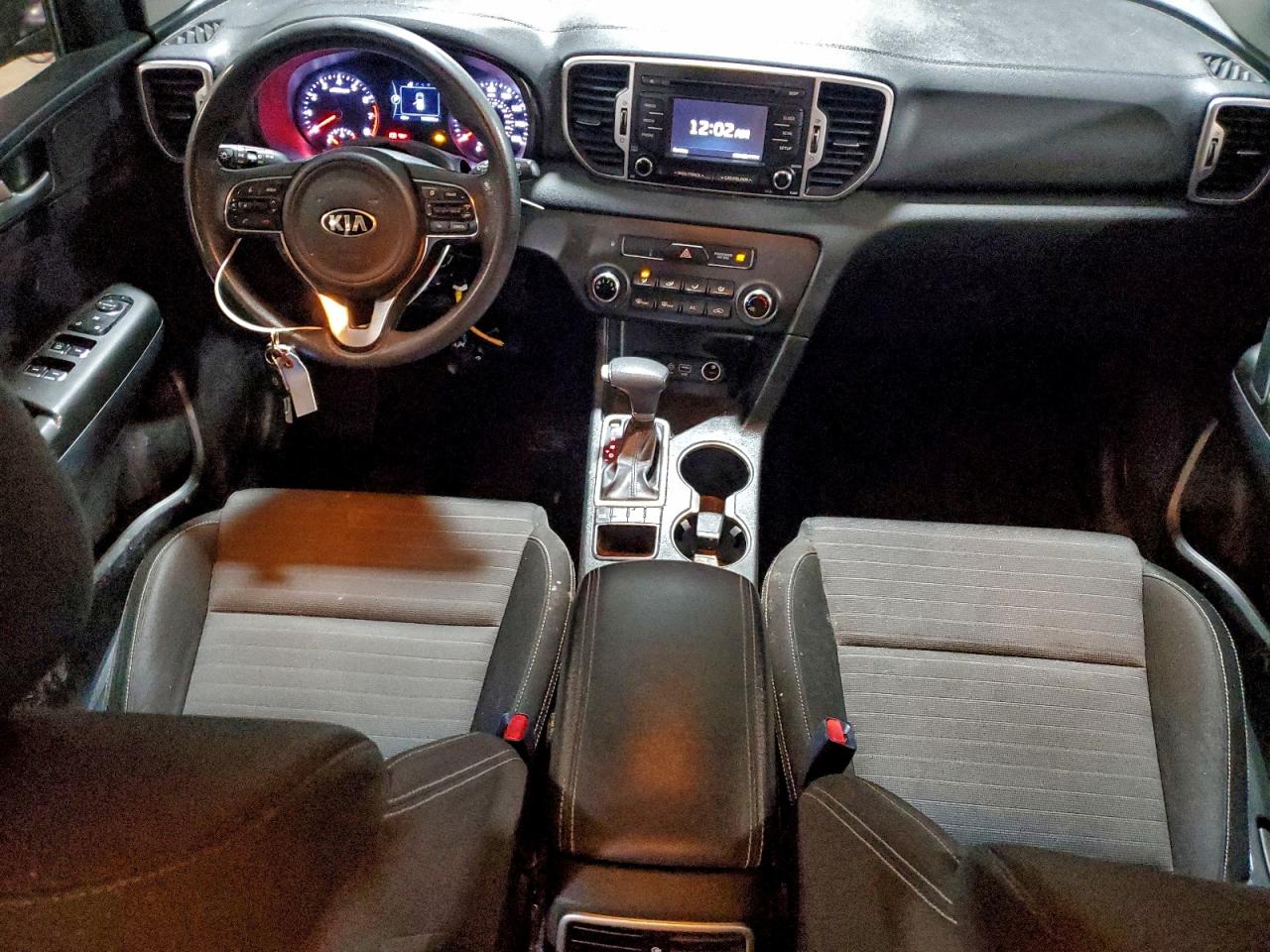 2018 KIA SPORTAGE LX photo 8