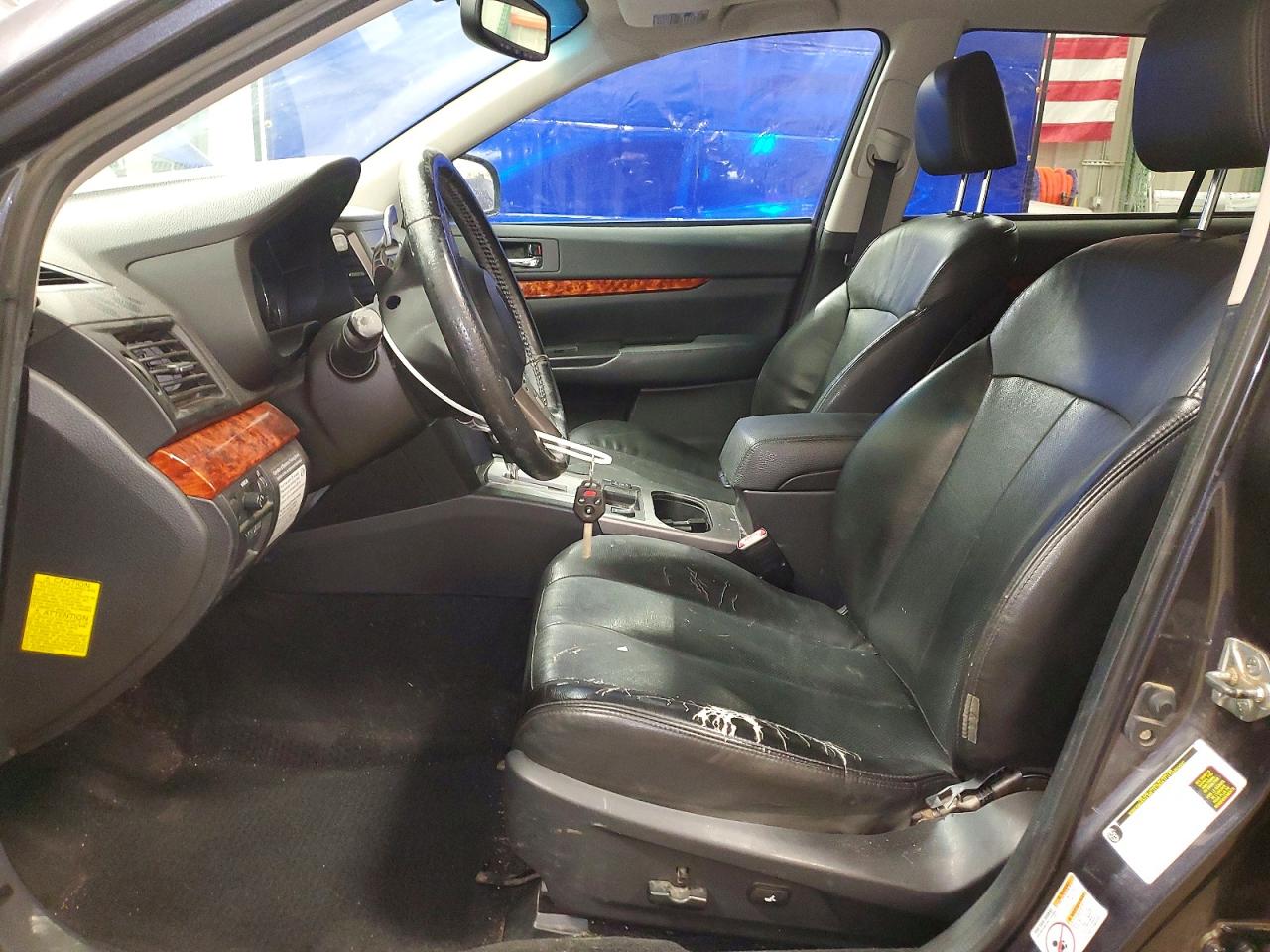 2011 SUBARU OUTBACK 3.6R LIMITED photo 7