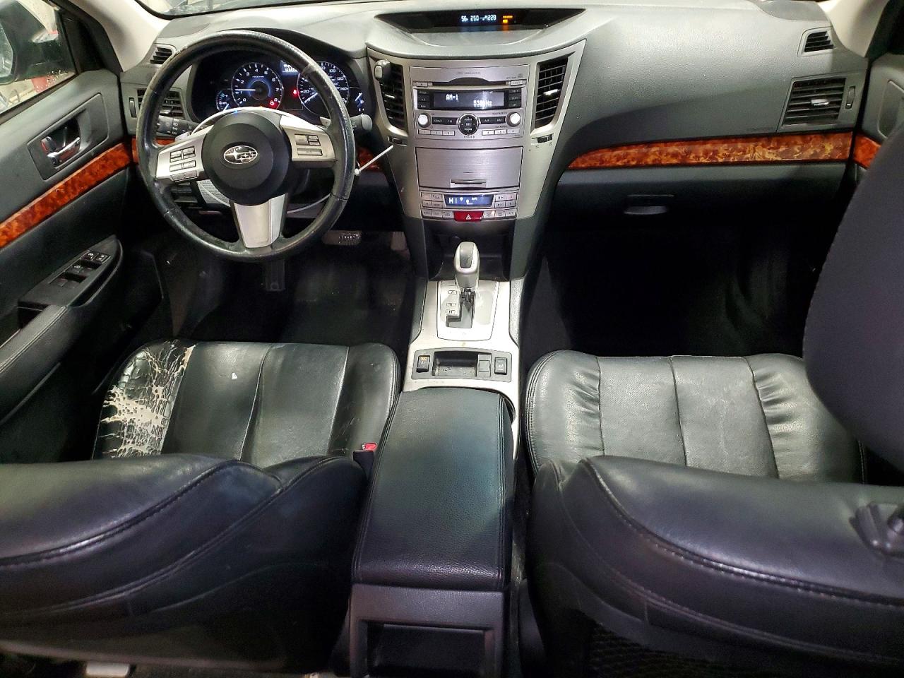 2011 SUBARU OUTBACK 3.6R LIMITED photo 8