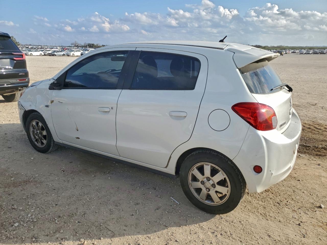 2015 MITSUBISHI MIRAGE ES photo 3