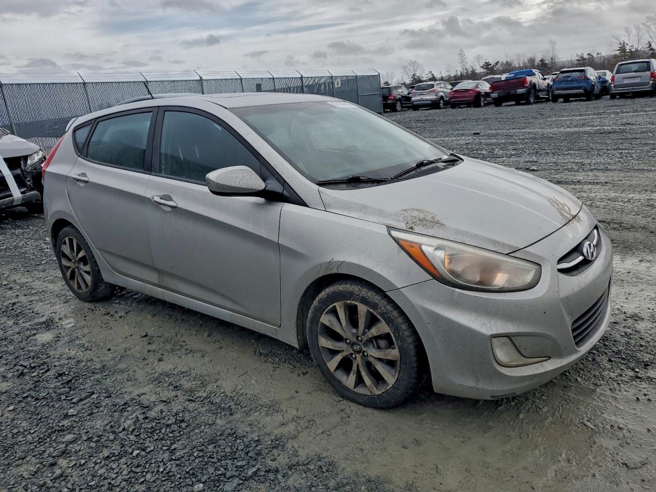 2015 HYUNDAI ACCENT GS photo 7