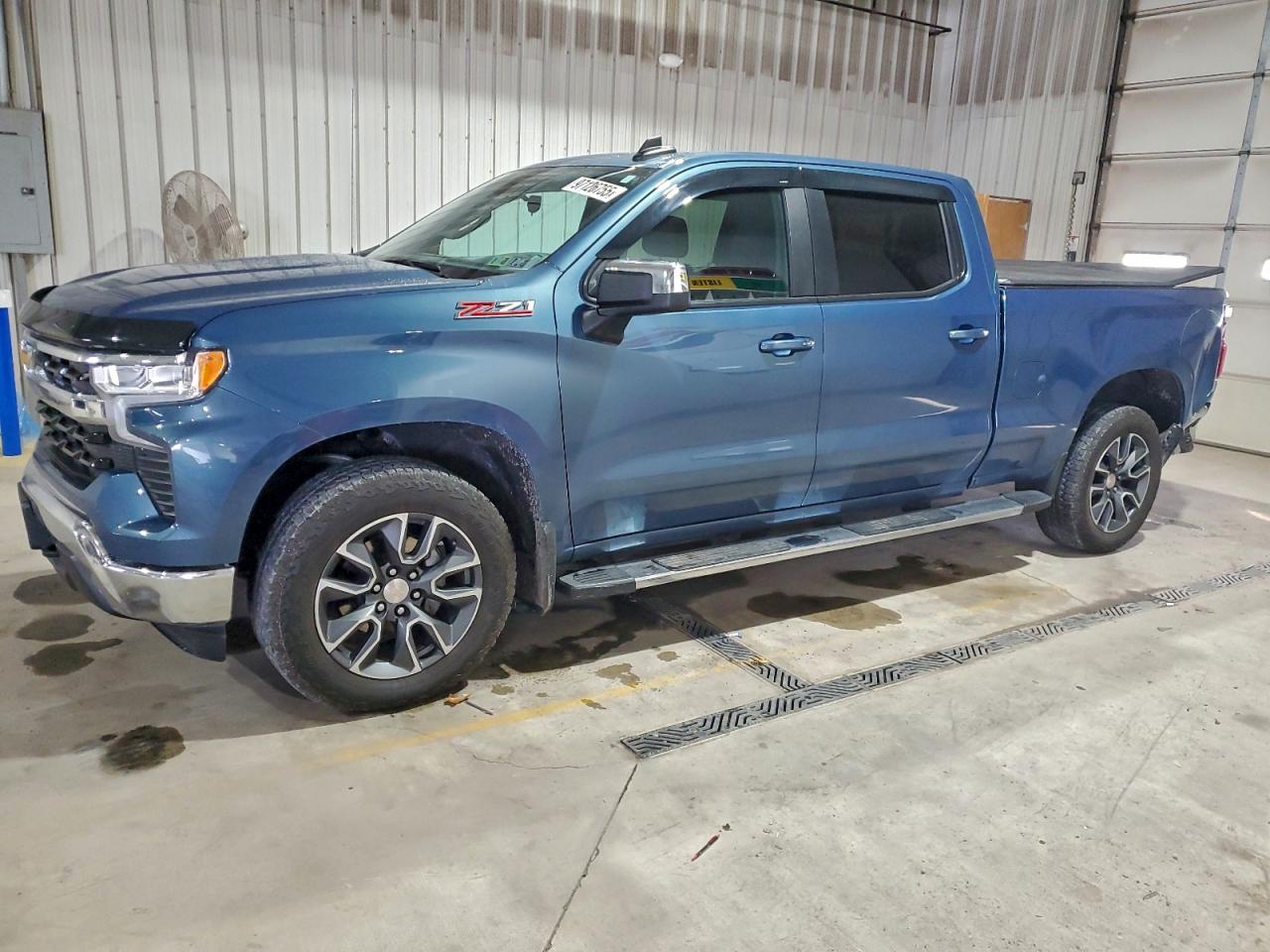 2024 CHEVROLET SILVERADO