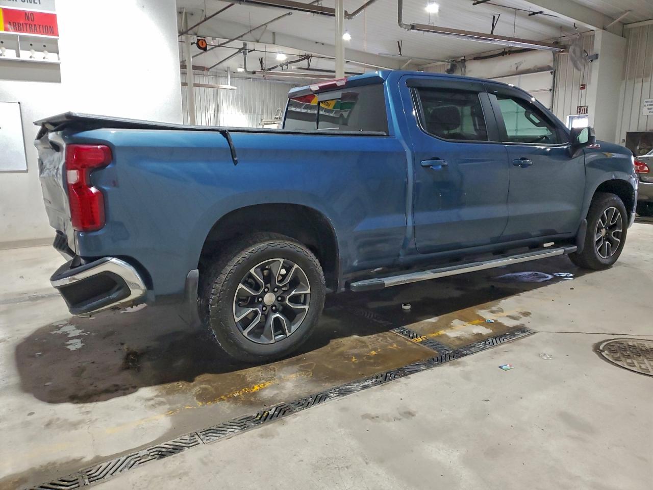 2024 CHEVROLET SILVERADO K1500 LT photo 7