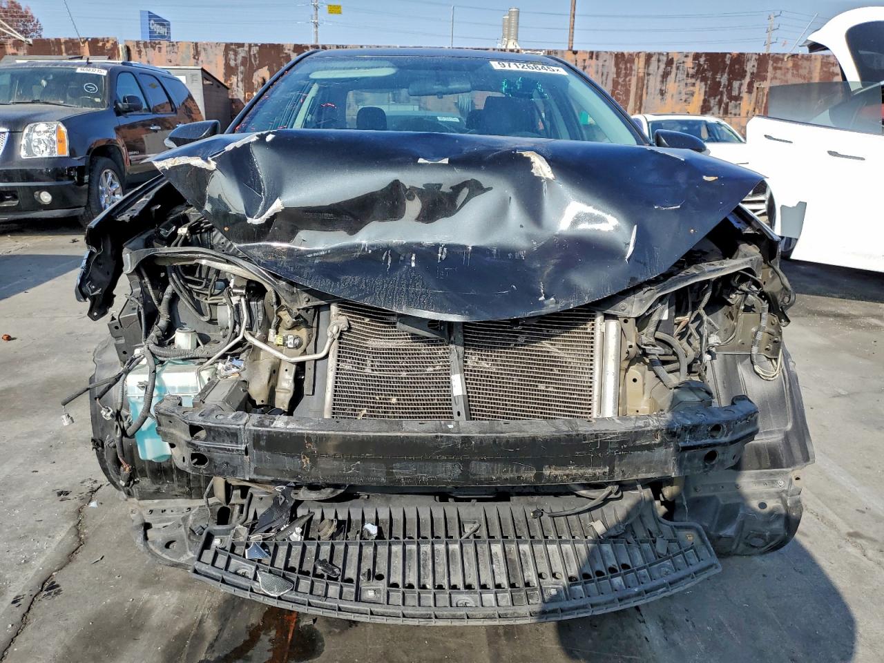 2014 TOYOTA COROLLA L photo 5
