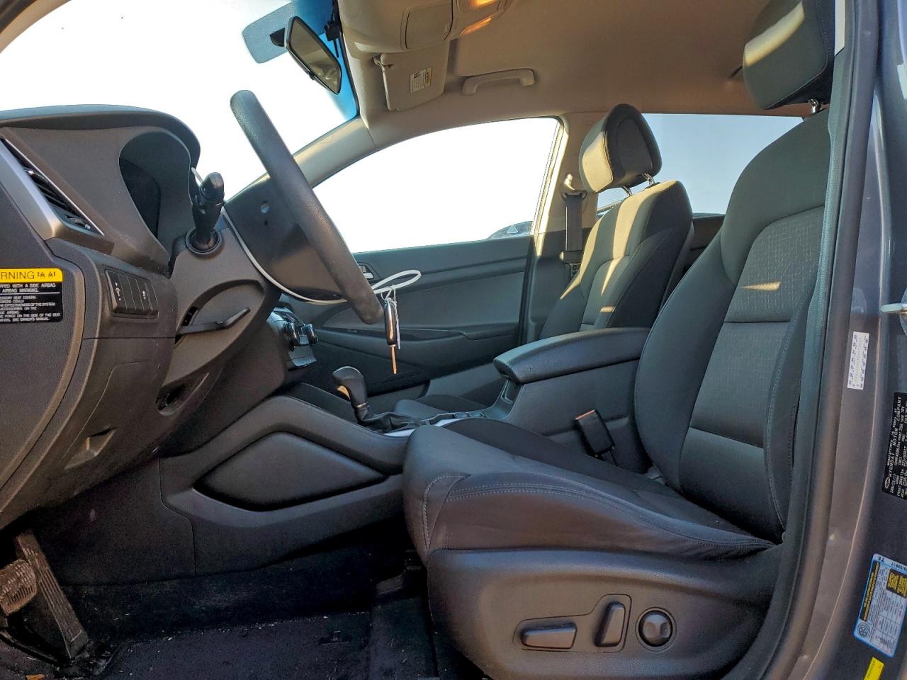 2017 HYUNDAI TUCSON LIMITED photo 13