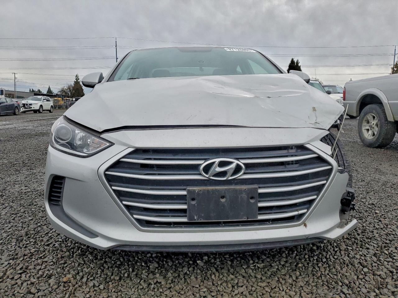2017 HYUNDAI ELANTRA SE photo 9