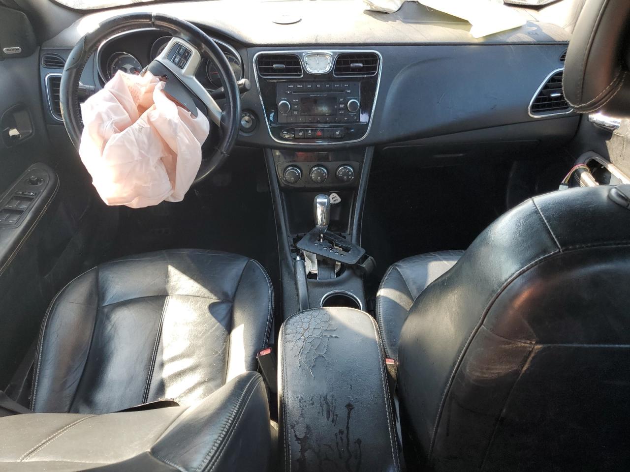 2013 CHRYSLER 200 LIMITED photo 15