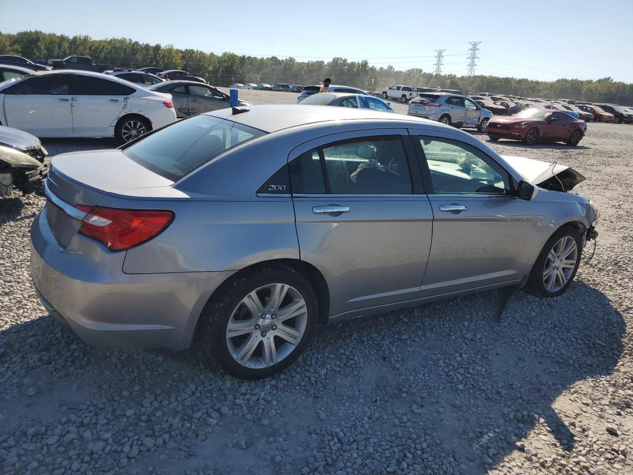 2013 CHRYSLER 200 LIMITED photo 5