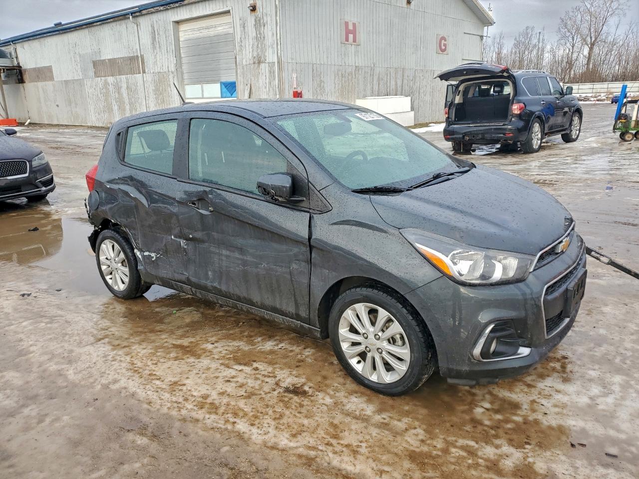 2017 CHEVROLET SPARK 1LT photo 4
