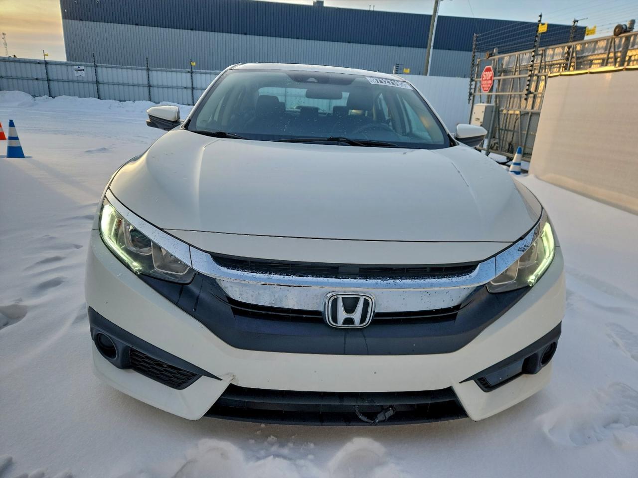 2017 HONDA CIVIC EX photo 5