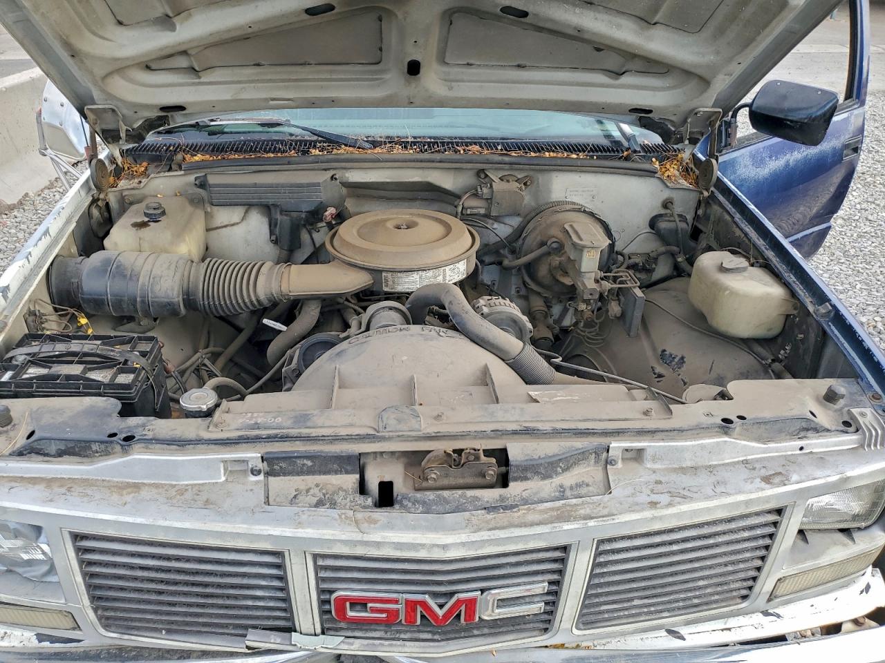 1991 GMC SIERRA C2500 photo 11