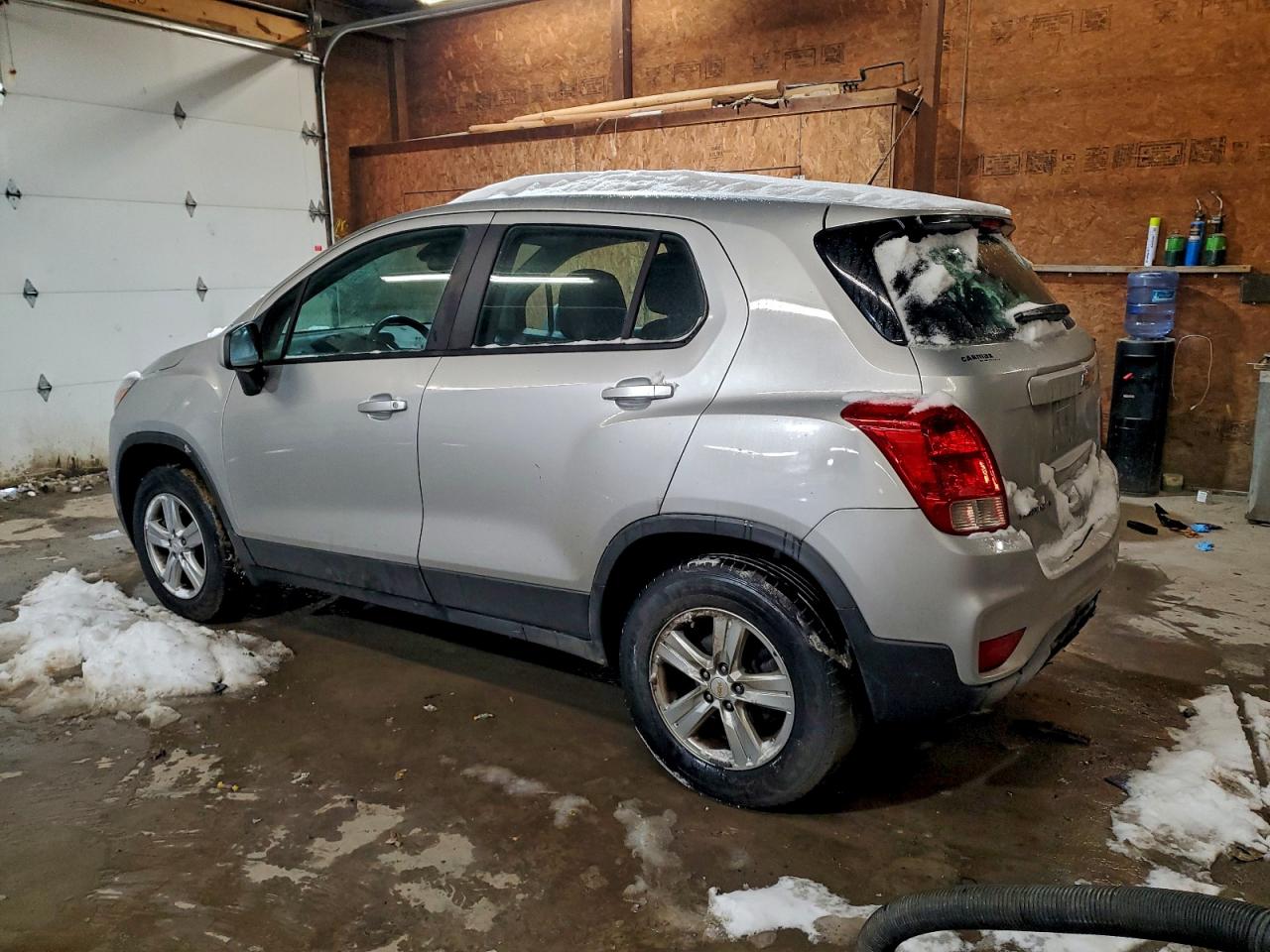2018 CHEVROLET TRAX LS photo 3