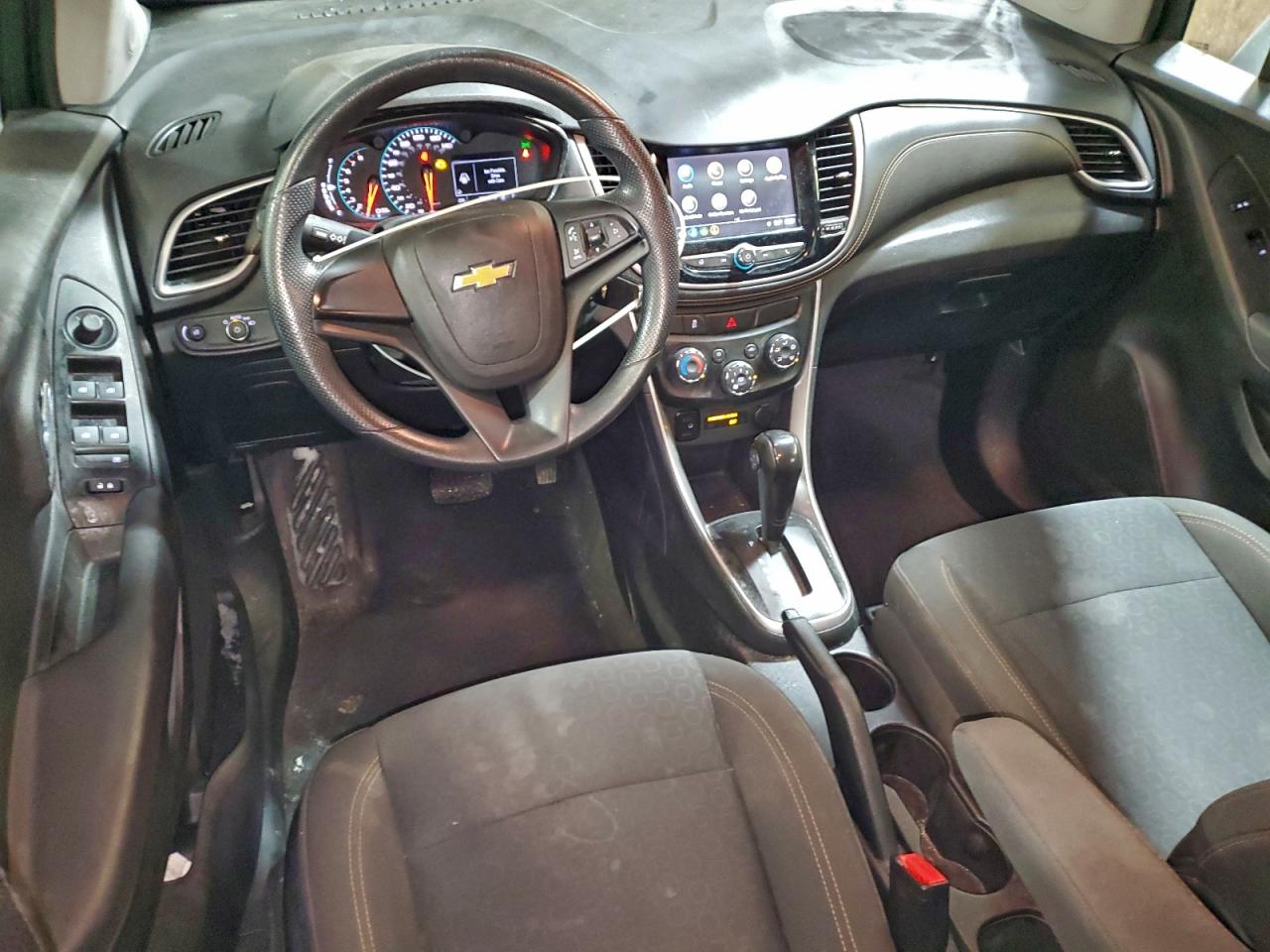 2018 CHEVROLET TRAX LS photo 15