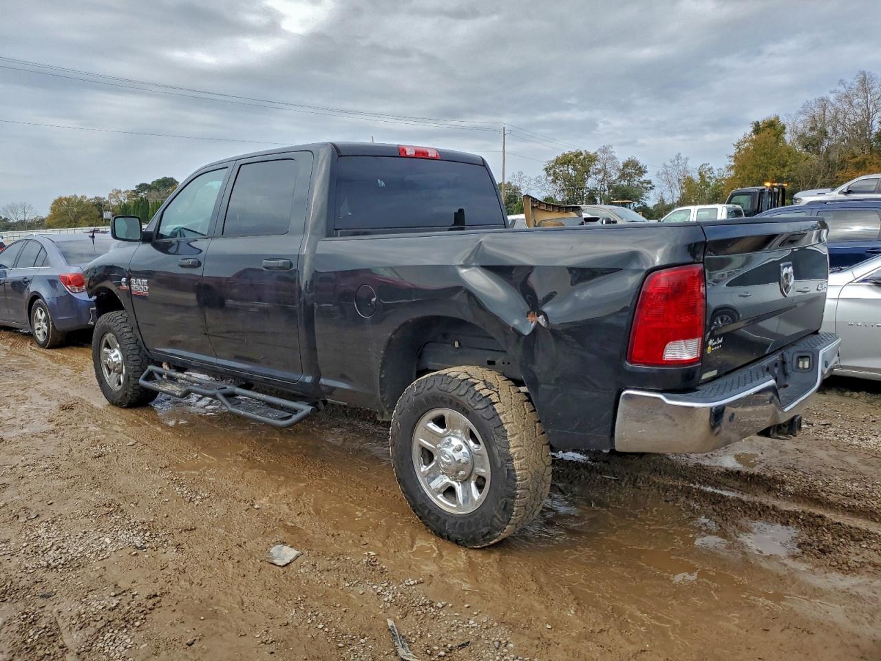 2018 RAM 2500 ST photo 3
