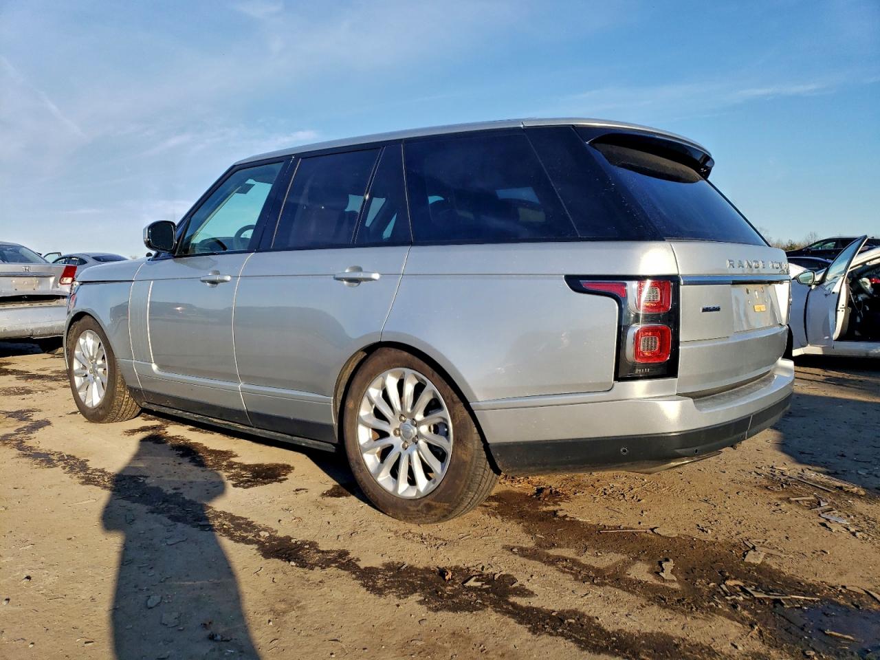 2019 LAND ROVER RANGE ROVER HSE photo 2