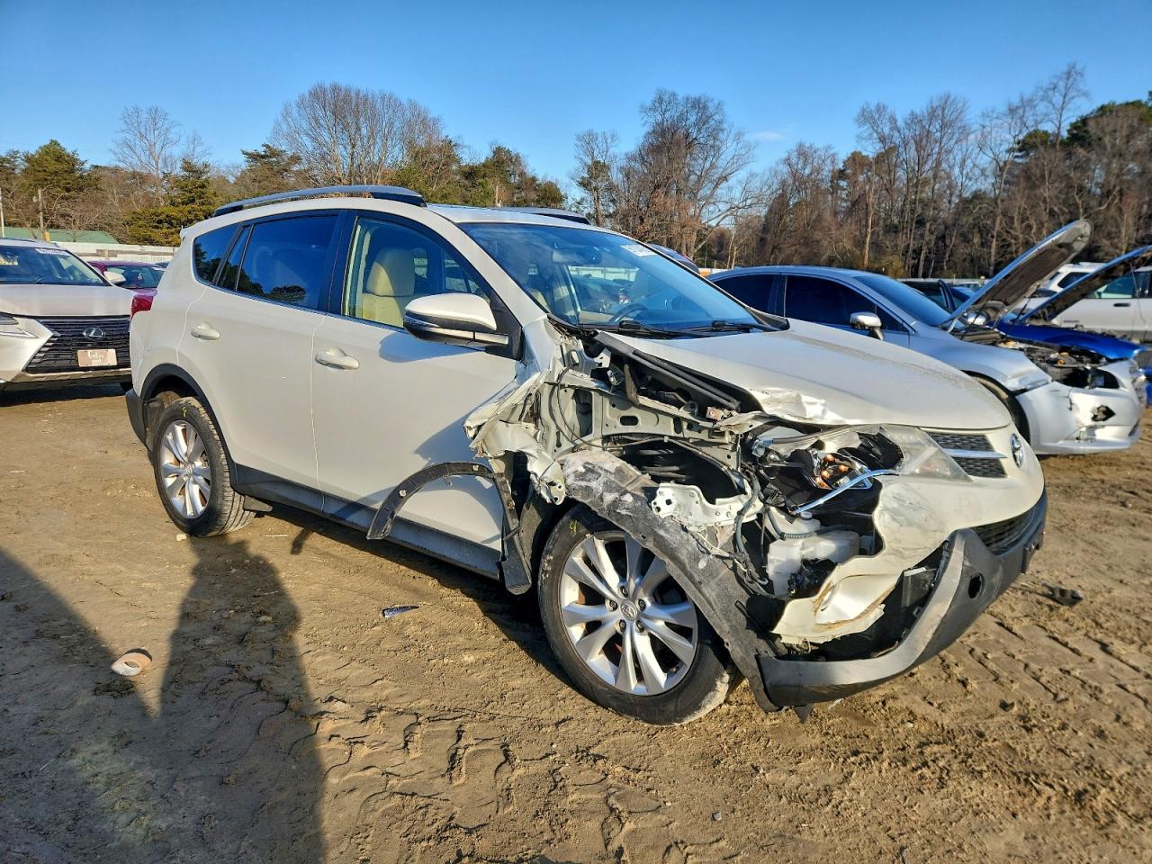 2013 TOYOTA RAV4 LIMITED photo 4