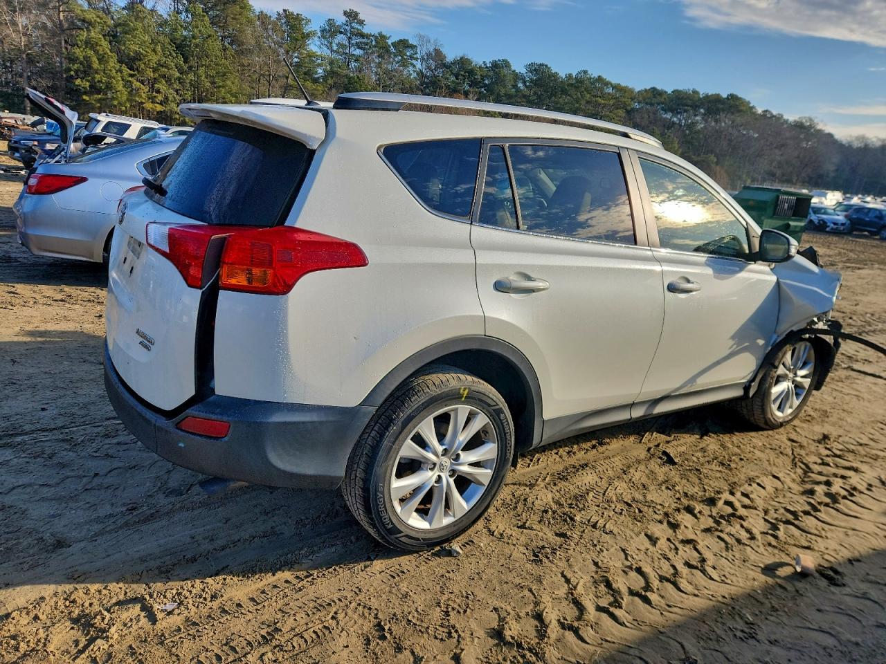 2013 TOYOTA RAV4 LIMITED photo 3