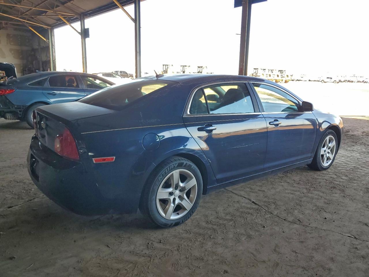 2011 CHEVROLET MALIBU LS photo 5
