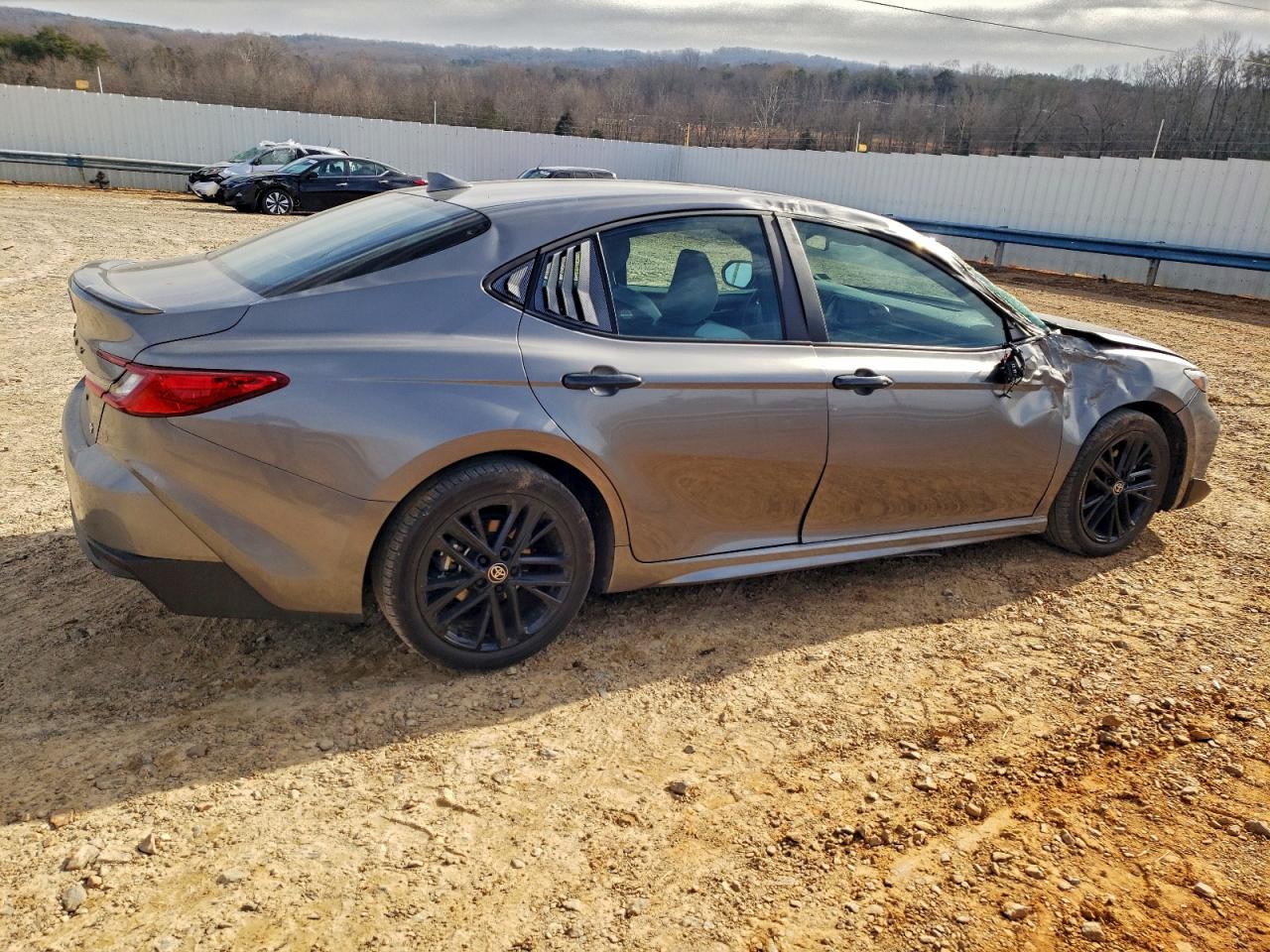 2025 TOYOTA CAMRY XSE photo 5
