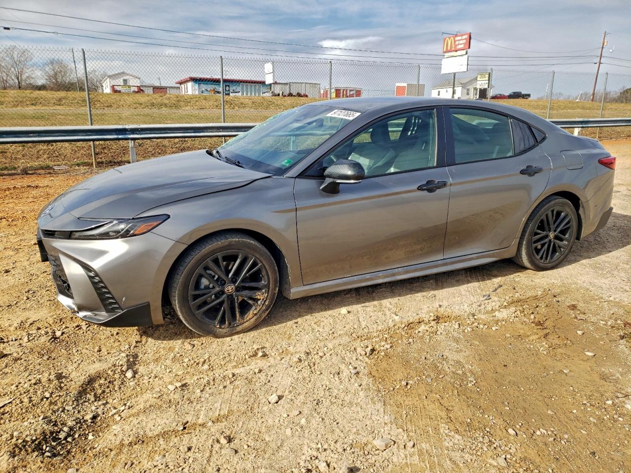 2025 TOYOTA CAMRY