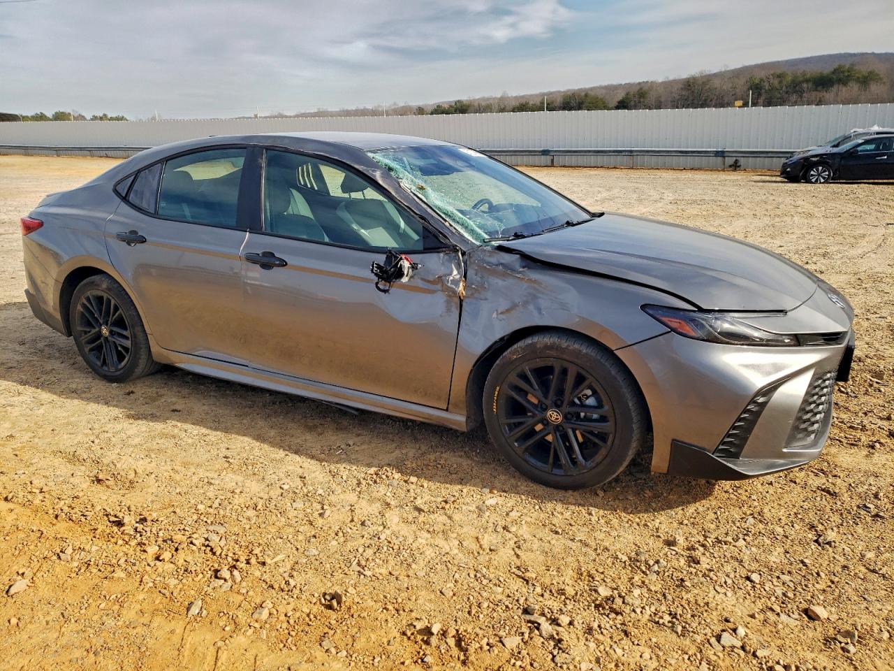 2025 TOYOTA CAMRY XSE photo 7
