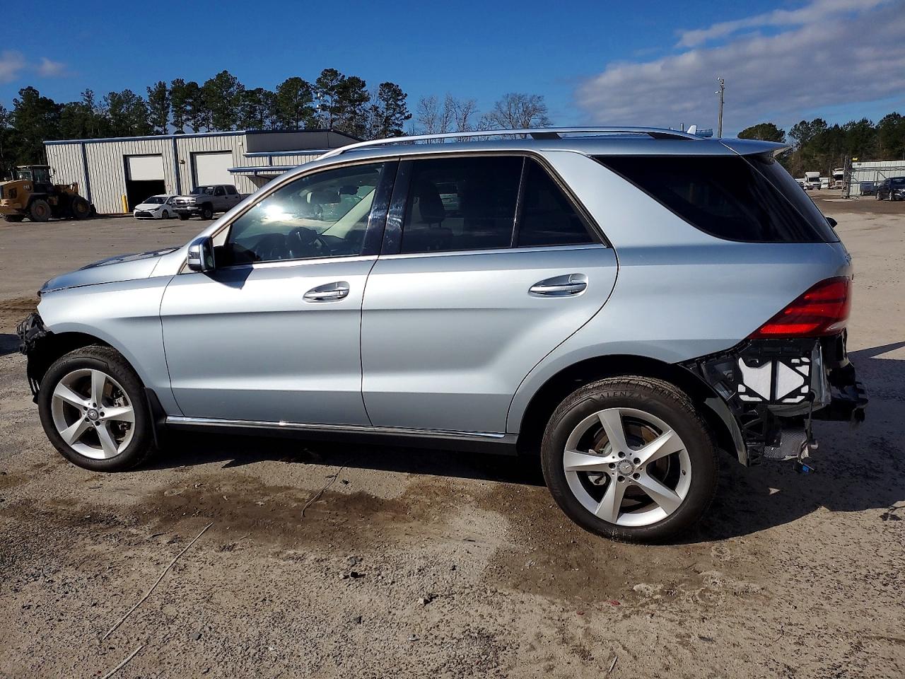 2016 MERCEDES-BENZ GLE 350 photo 4