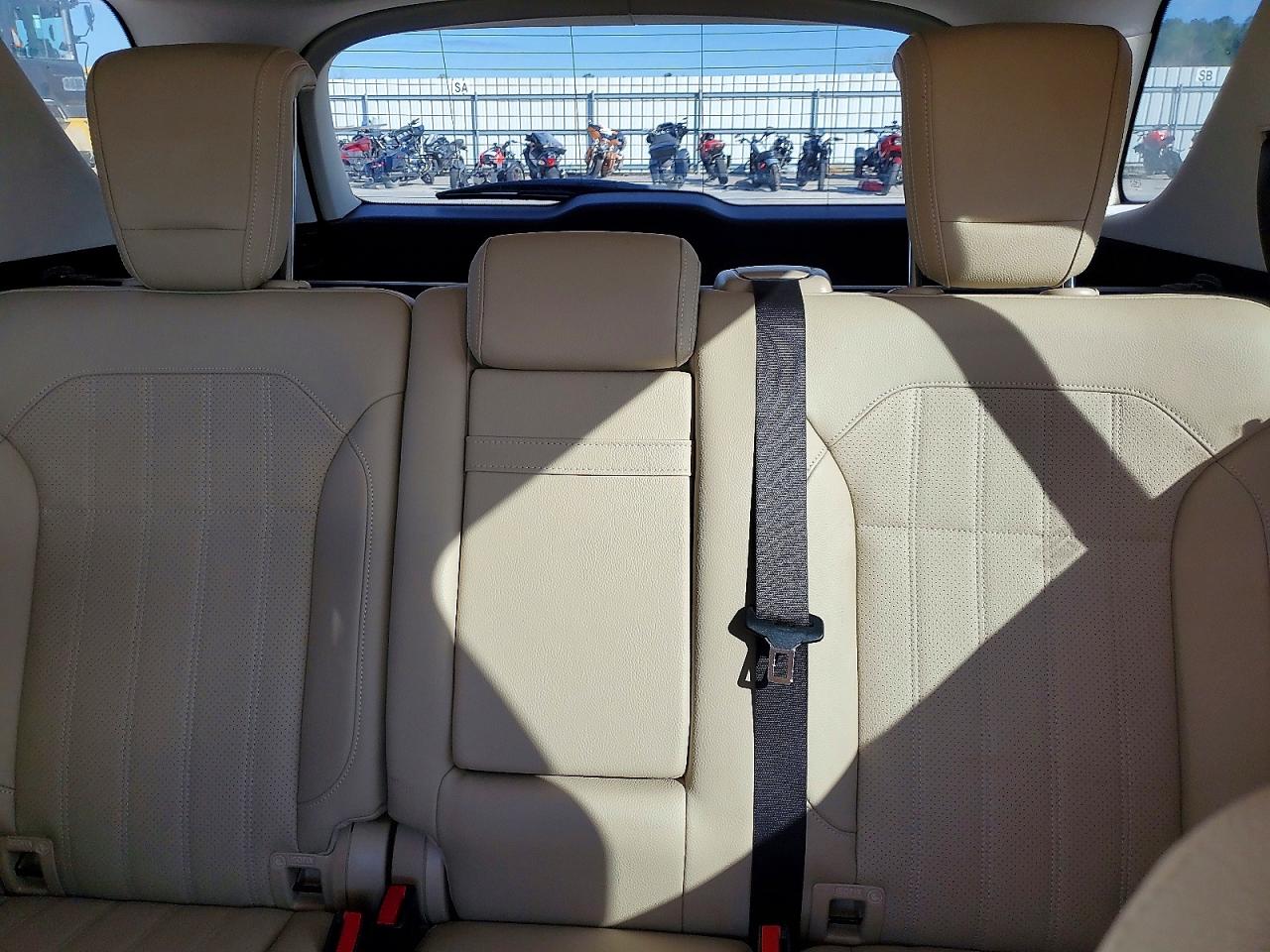 2016 MERCEDES-BENZ GLE 350 photo 28