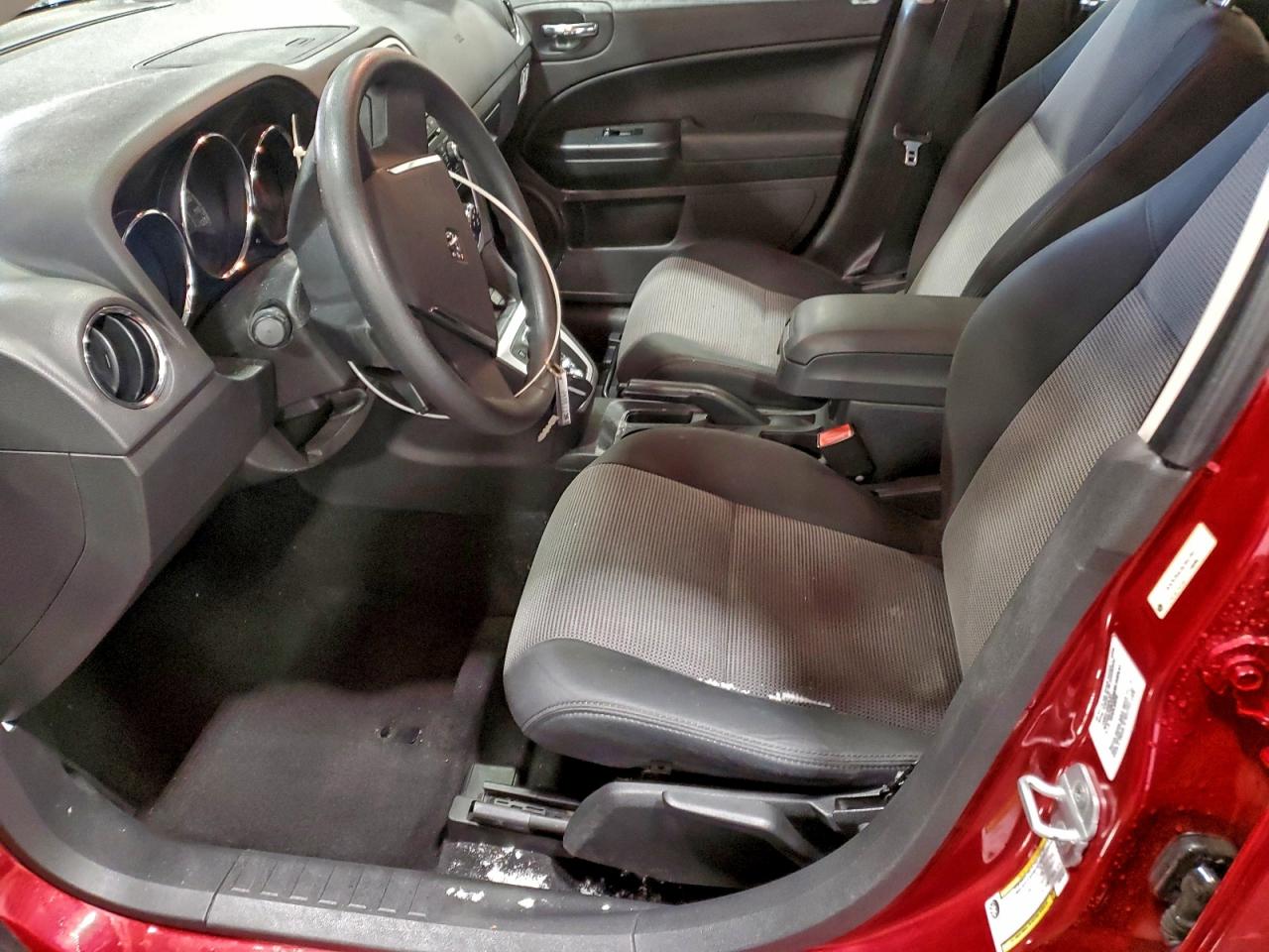 2010 DODGE CALIBER MAINSTREET photo 13