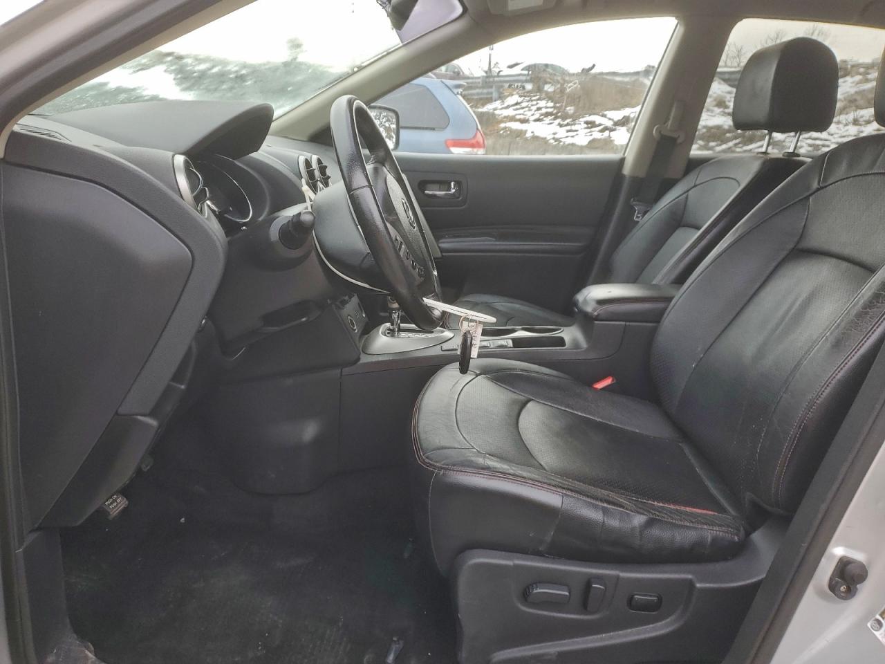 2013 NISSAN ROGUE S photo 7