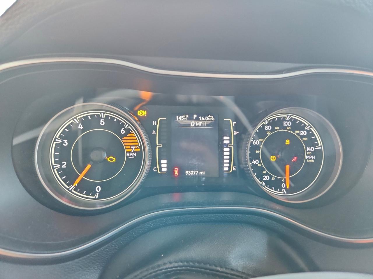 2019 JEEP CHEROKEE LATITUDE photo 9