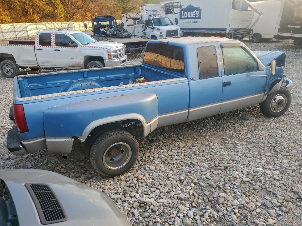 1997 GMC SIERRA K3500 photo 3