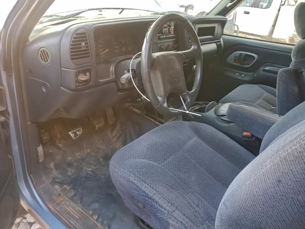 1997 GMC SIERRA K3500 photo 8