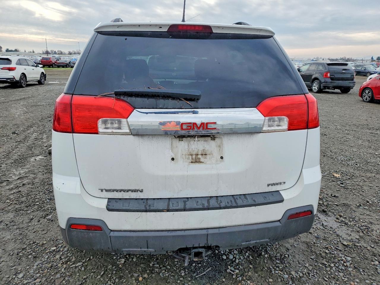 2013 GMC TERRAIN SLT photo 6