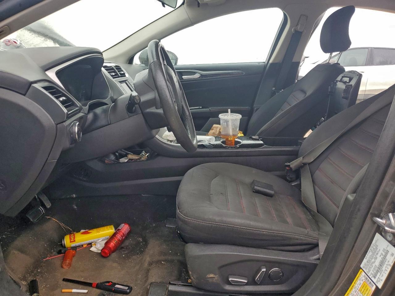 2015 FORD FUSION SE photo 7