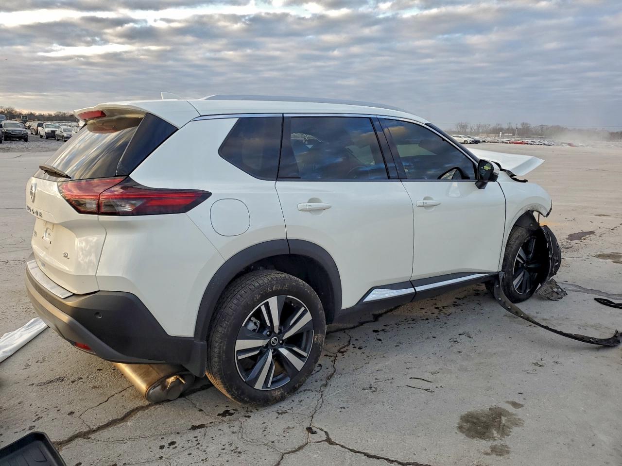 2021 NISSAN ROGUE SL photo 3