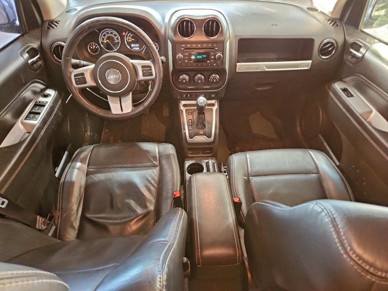 2017 JEEP COMPASS LATITUDE photo 8