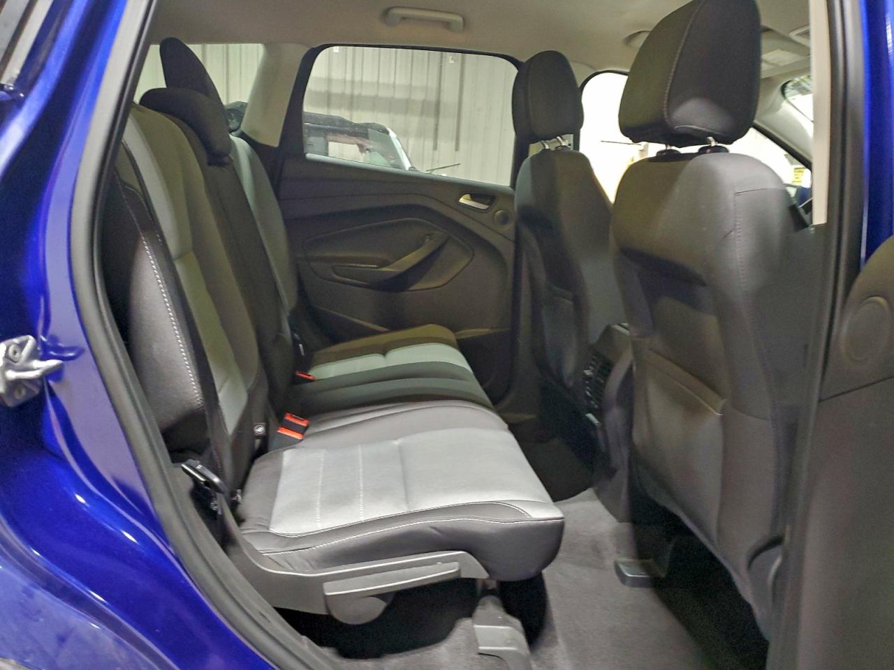 2016 FORD ESCAPE SE photo 21