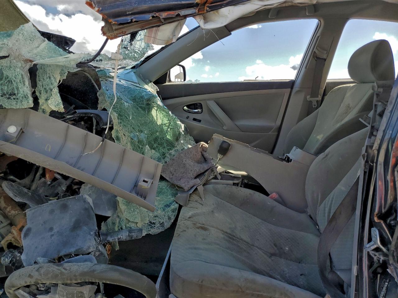 2007 TOYOTA CAMRY CE photo 7