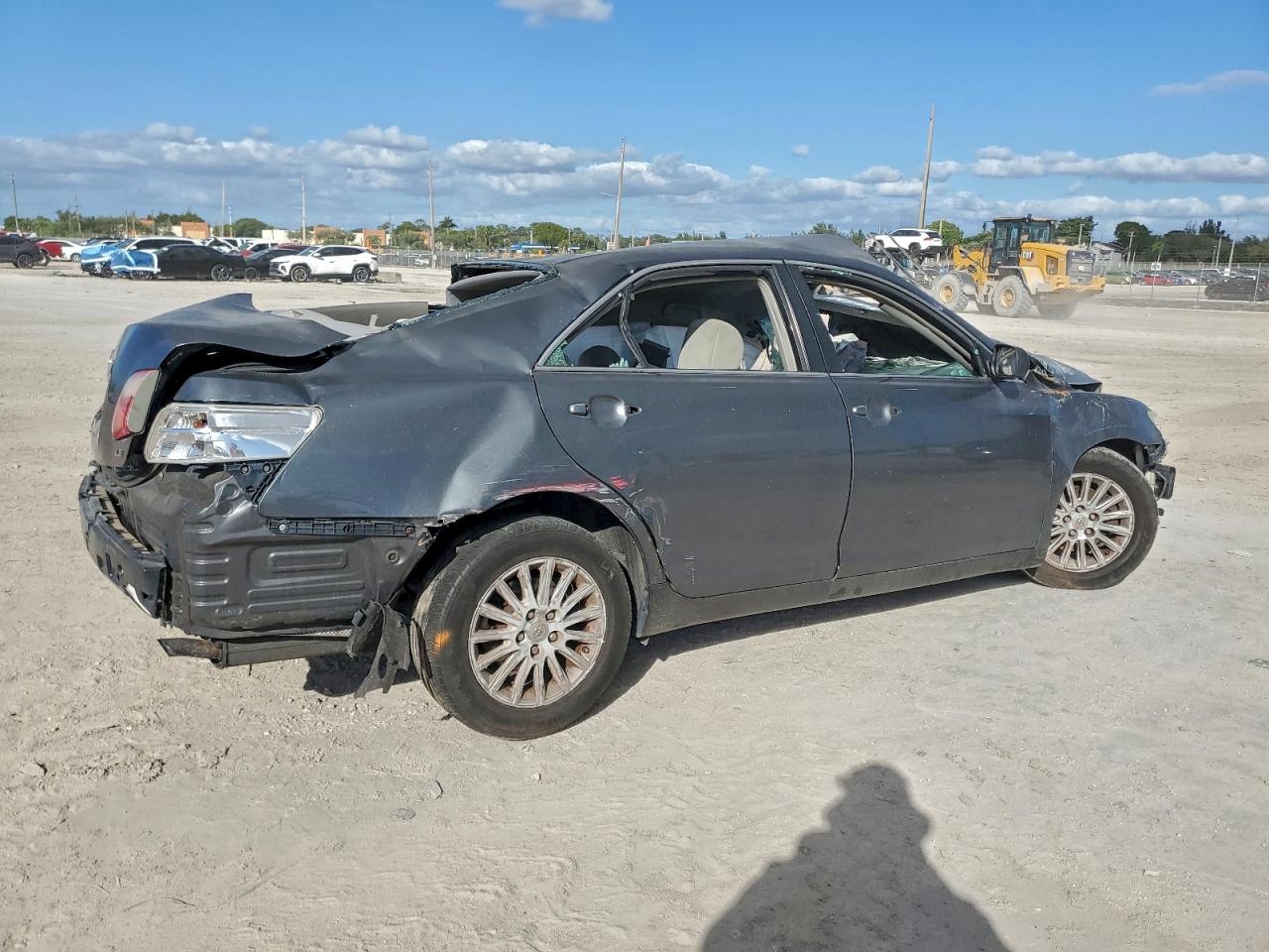 2007 TOYOTA CAMRY CE photo 3