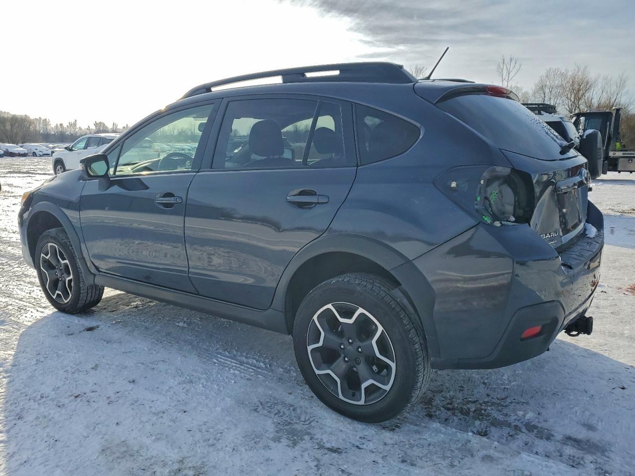 2015 SUBARU XV CROSSTREK 2.0 LIMITED photo 2