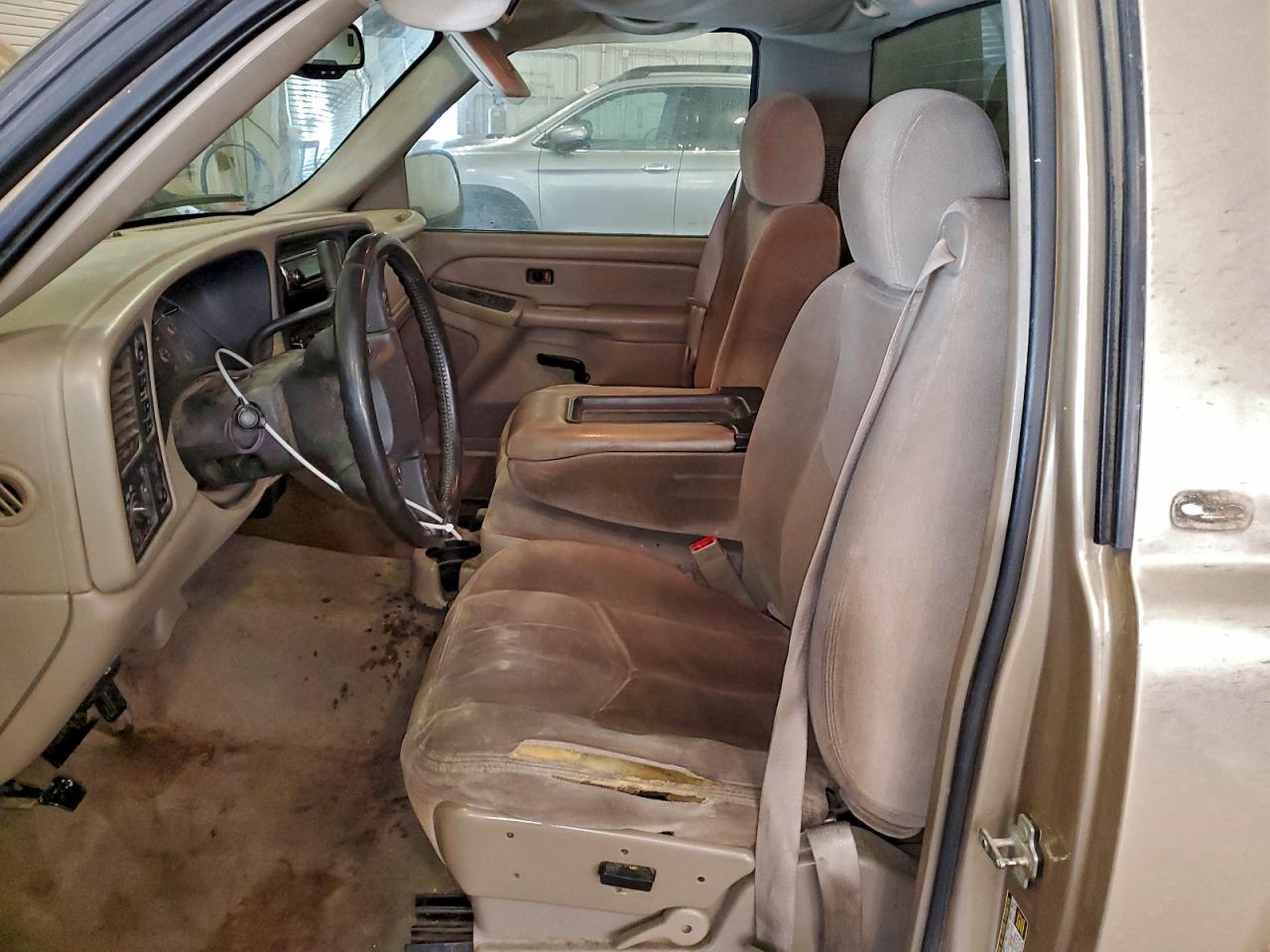 2004 GMC NEW SIERRA K1500 photo 7