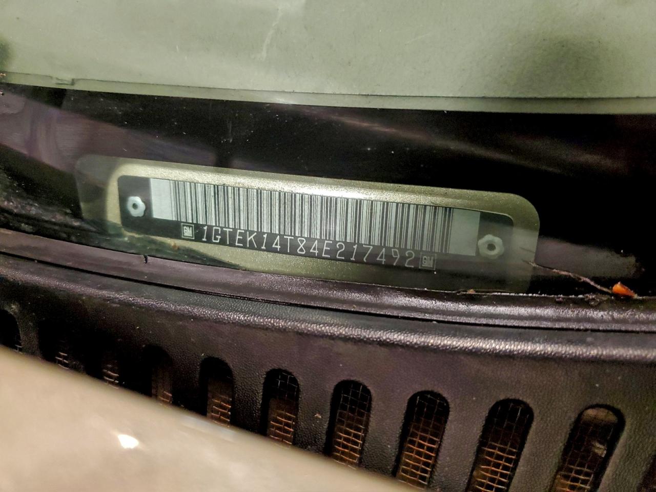 2004 GMC NEW SIERRA K1500 photo 12