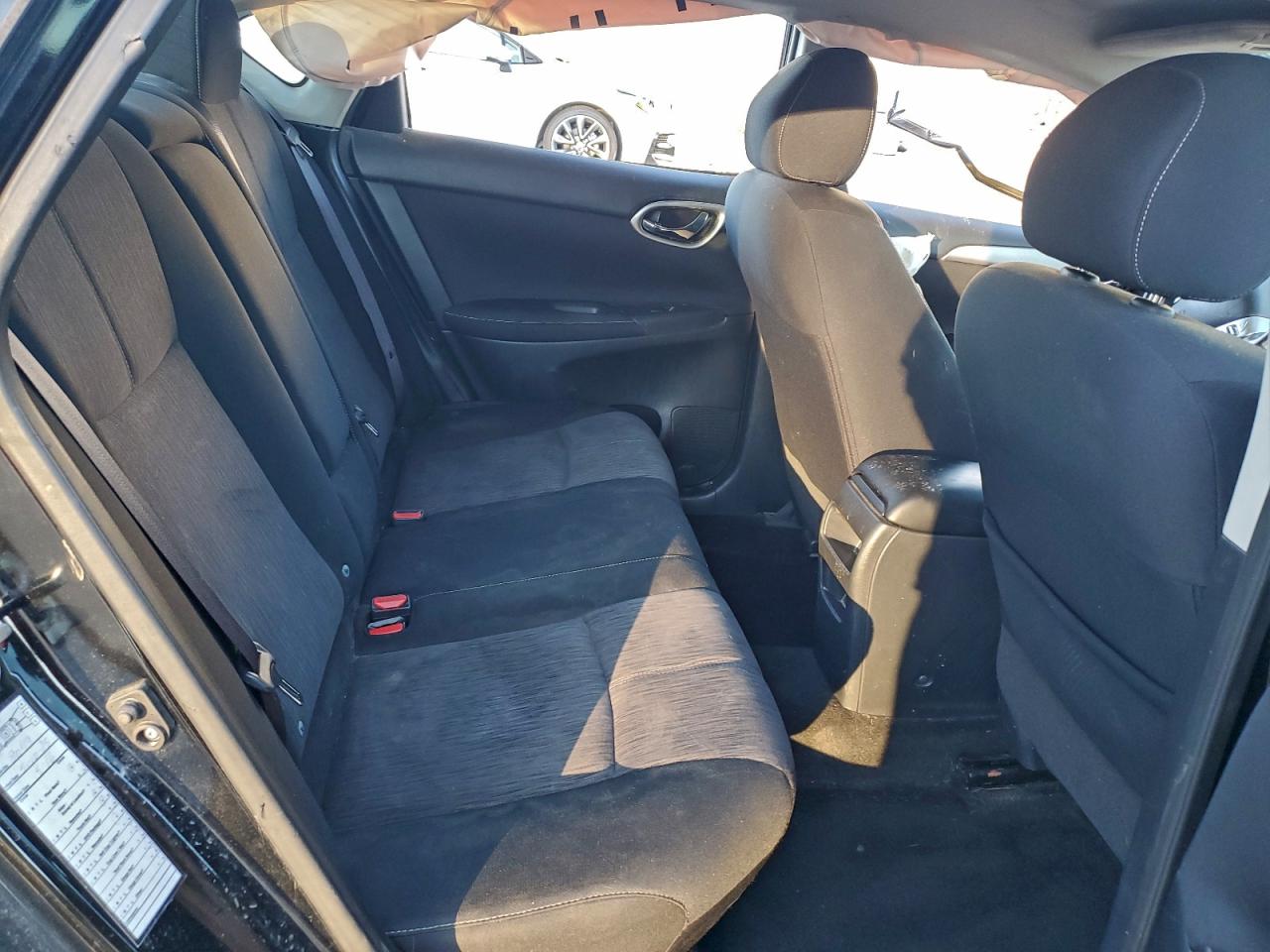 2015 NISSAN SENTRA SV photo 28