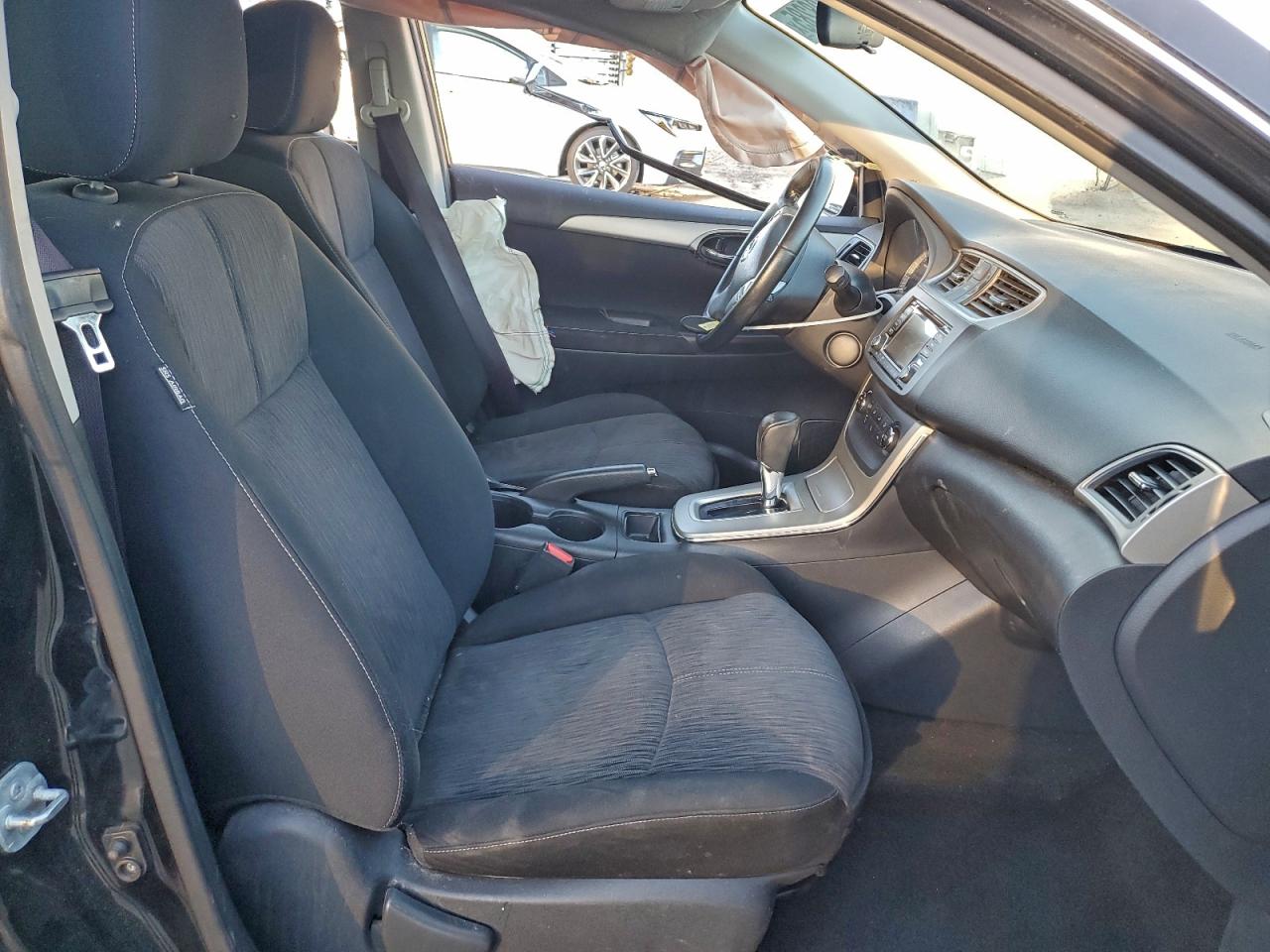 2015 NISSAN SENTRA SV photo 19