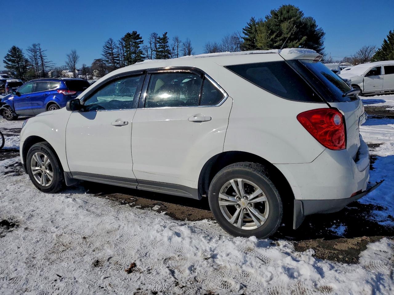 2013 CHEVROLET EQUINOX LS photo 2