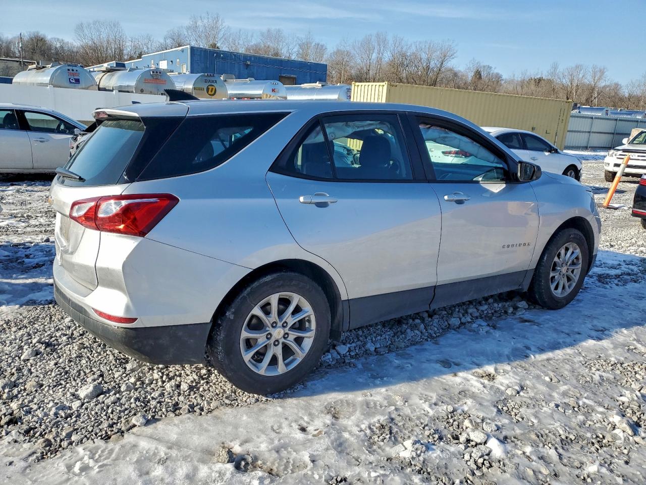 2020 CHEVROLET EQUINOX LS photo 3