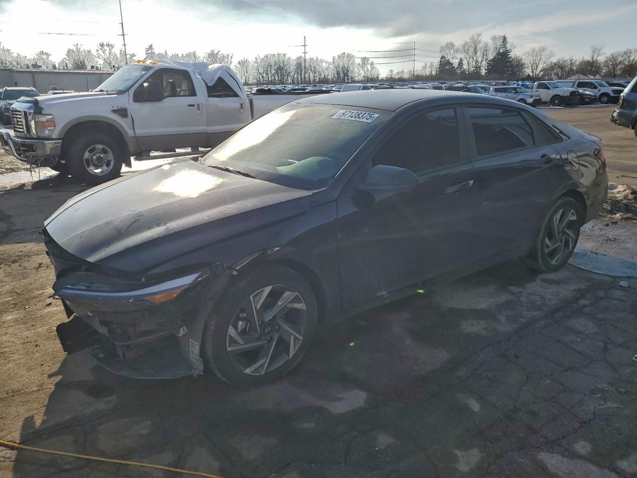 2025 HYUNDAI ELANTRA