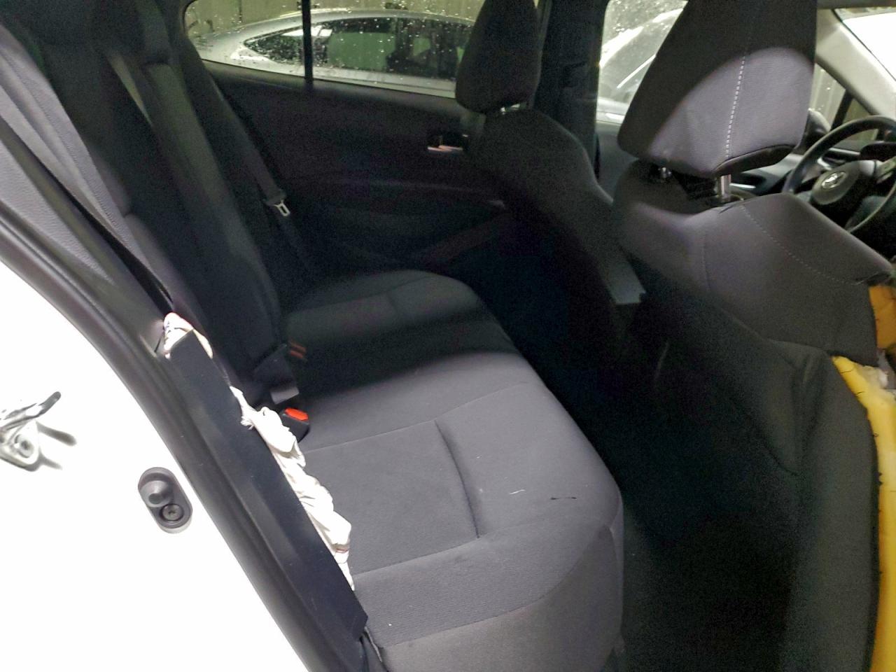 2021 TOYOTA COROLLA LE photo 19