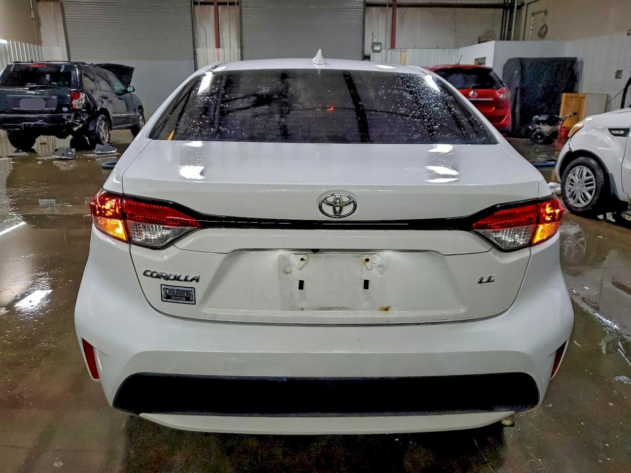 2021 TOYOTA COROLLA LE photo 11